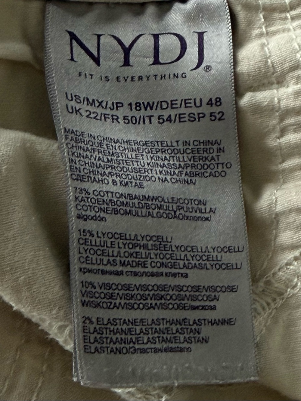NYDJ Lift Tuck Denim Jeans Capri Women Plus 18W Blue White Floral Stretch Cuff - Picture 14 of 15